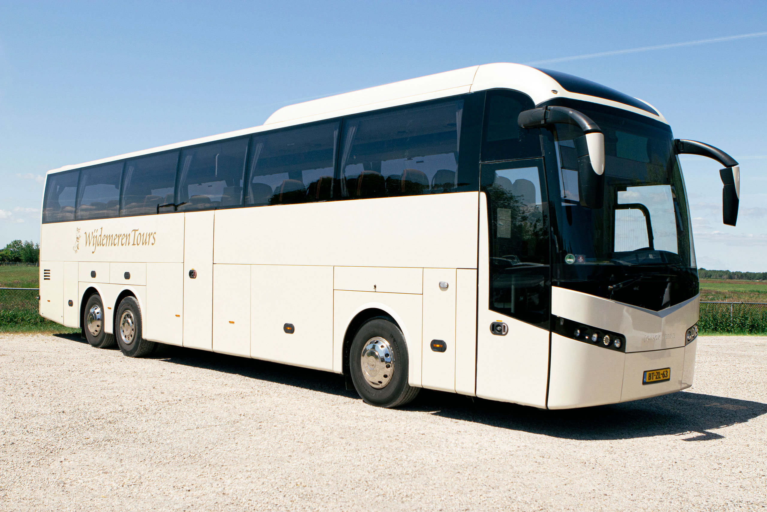 Luxe-touringcars-Wijdemeren-Tours Luxe-touringcars-Wijdemeren-Tours
