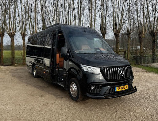 11-persoons-vip-bus